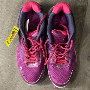 Fila Sneakers NWT size 8.5